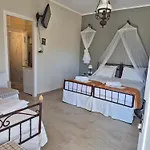 Niki Pensionat 3*