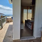 Niki Pensionat Livadi (Serifos)